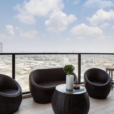 O&O Group- Special Apartment Sea View Luxury Tower Bat Yam Esterno foto