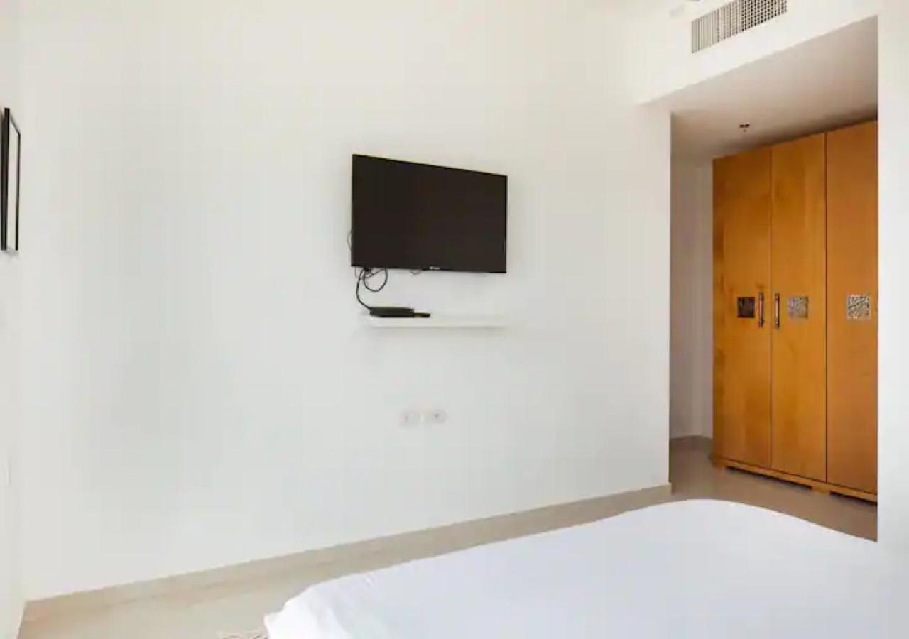O&O Group- Special Apartment Sea View Luxury Tower Bat Yam Esterno foto