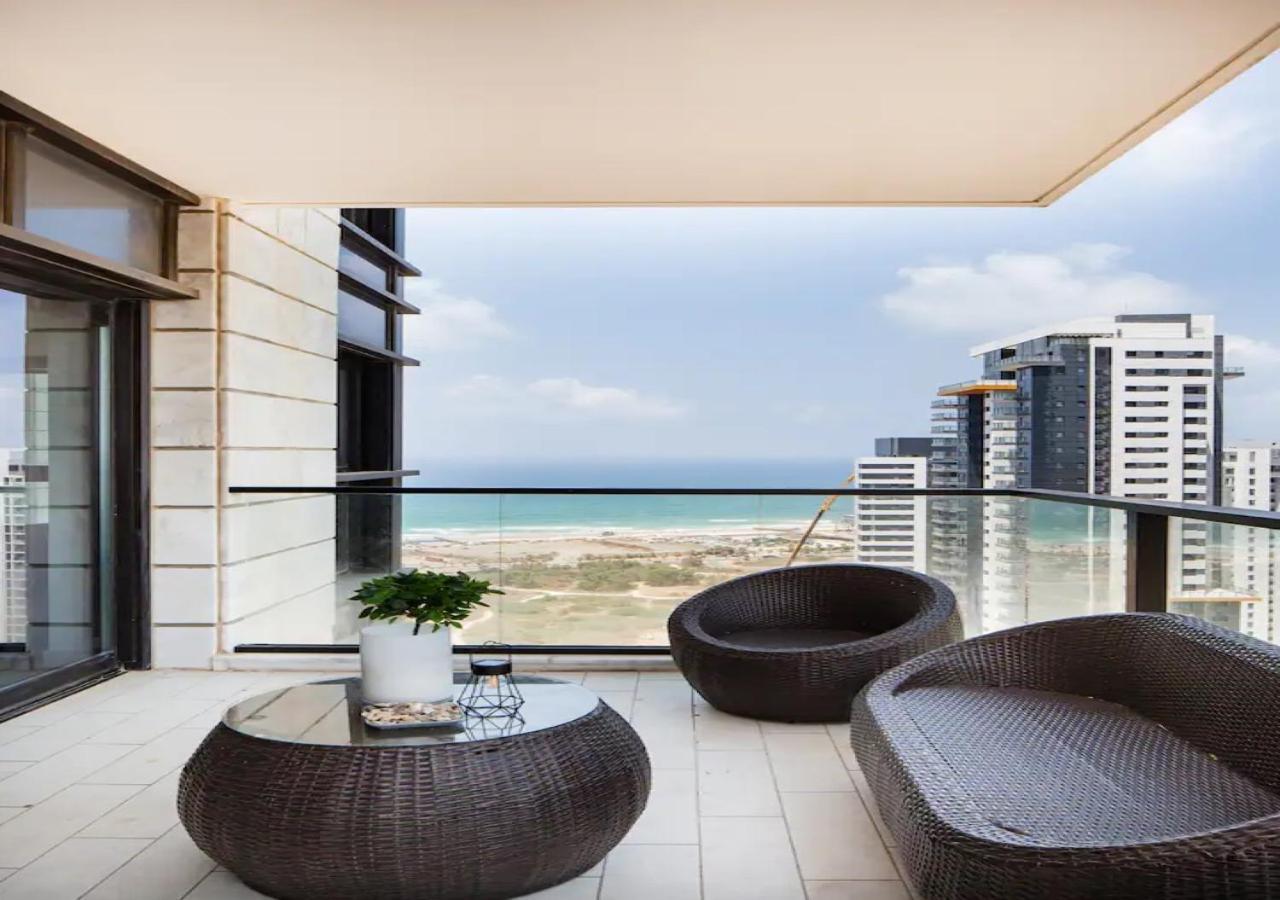 O&O Group- Special Apartment Sea View Luxury Tower Bat Yam Esterno foto